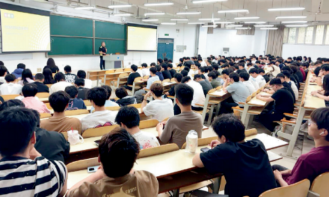 十年相伴乘势启航：2025兔师傅十周年“最佳合作院校”互动回顾(图2)